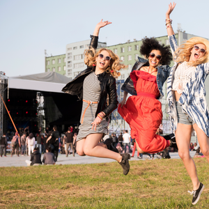 beautiful-young-women-having-fun-together_3229_3229.png